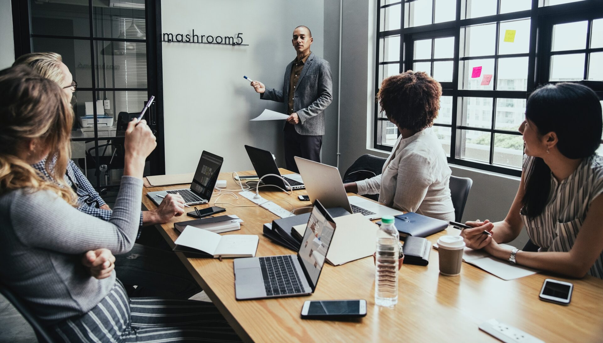 blog 2019 – article 03 – image 1 are your employees overworked?